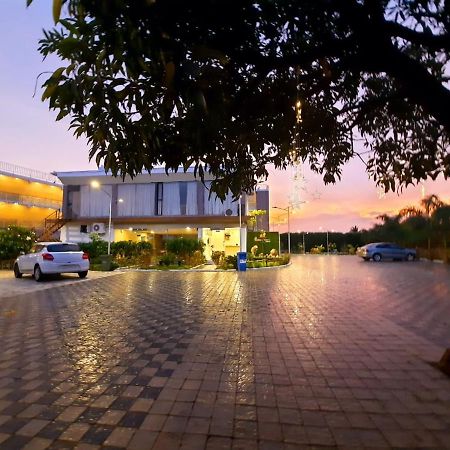 Carina Retreat Resort Sasan Gir Buitenkant foto