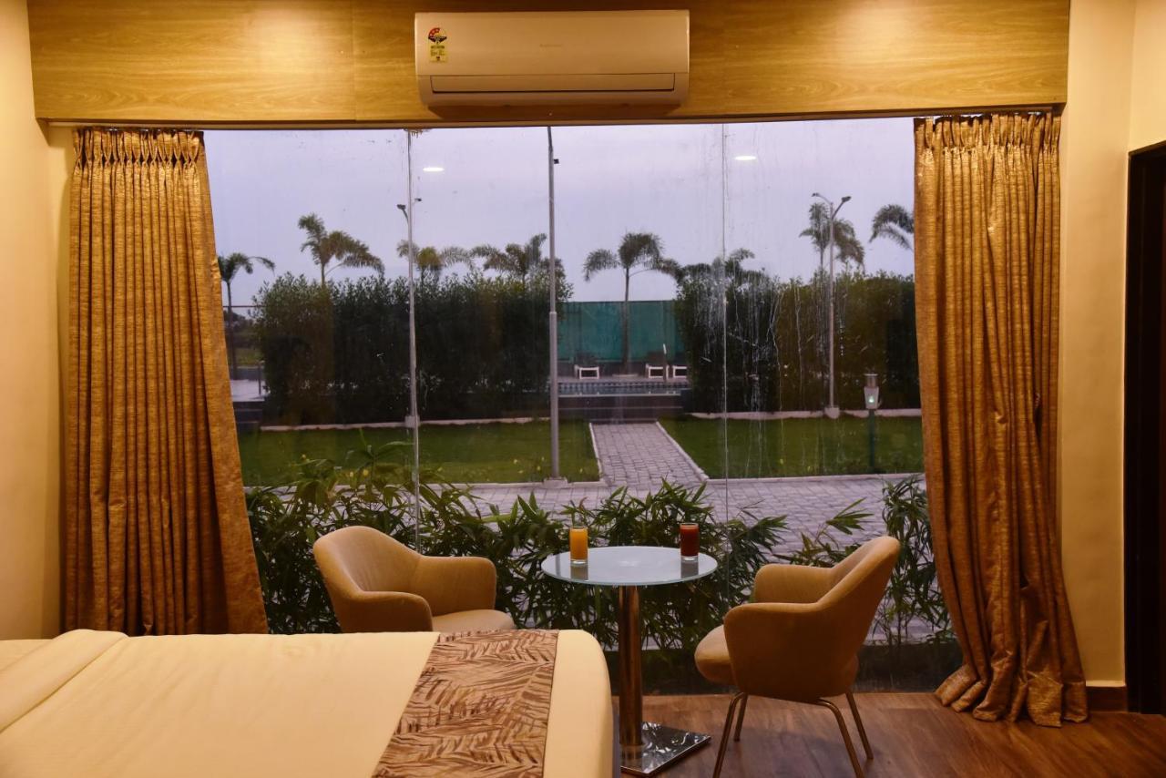 Carina Retreat Resort Sasan Gir Buitenkant foto